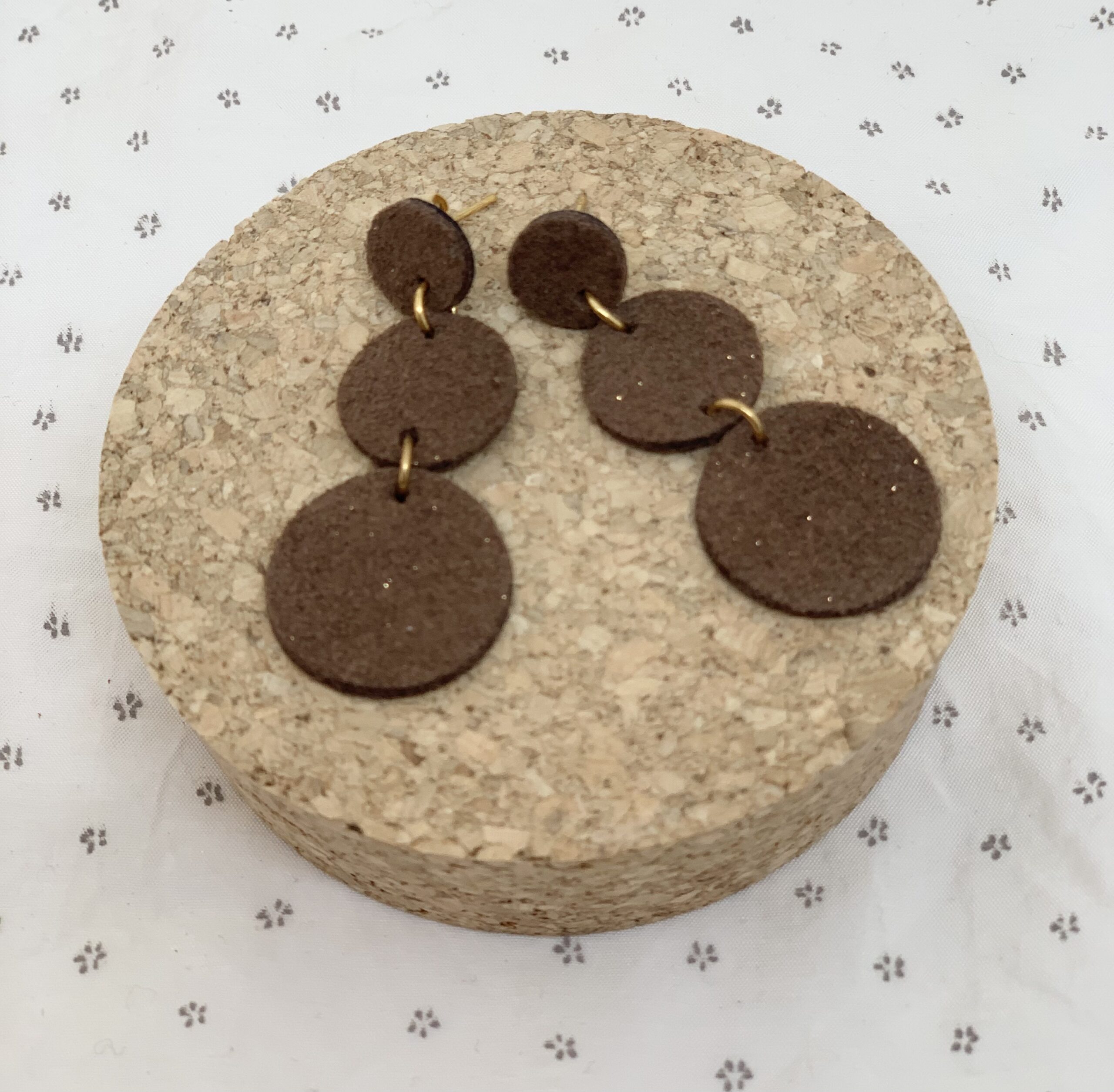 Boucles PAULINE, 3 ronds de cuir pailleté – Image 3