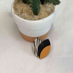 Pin's triple feuilles